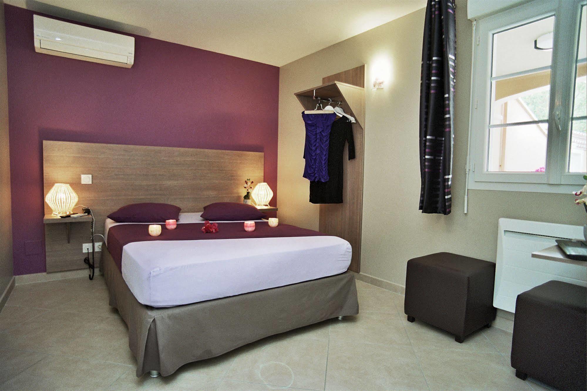 Hotel L'Anvia โบลแลน ภายนอก รูปภาพ