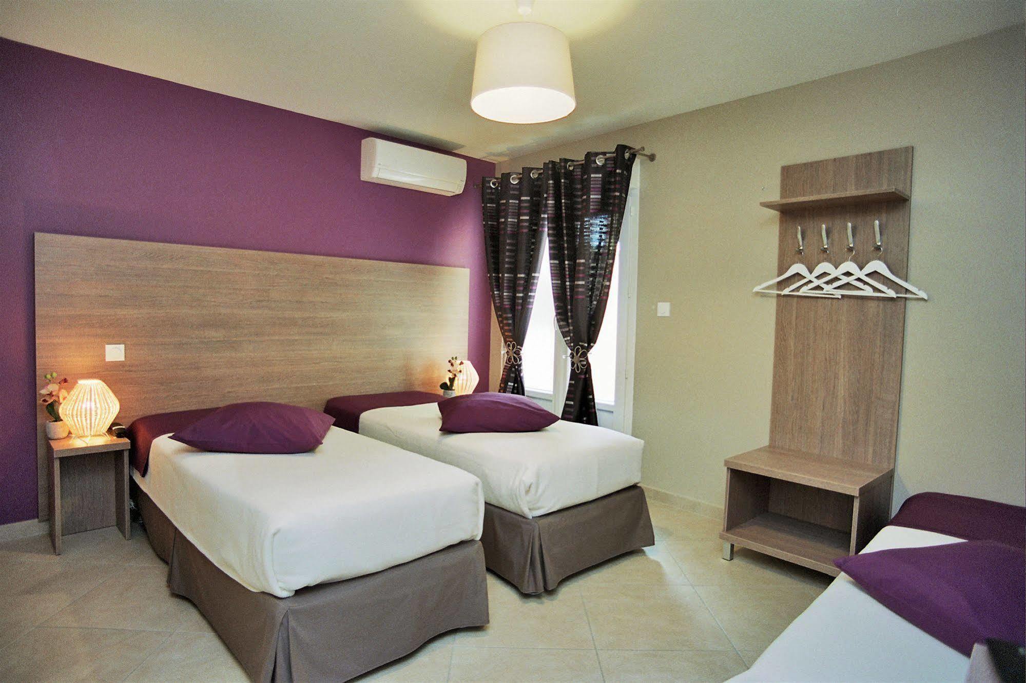 Hotel L'Anvia โบลแลน ภายนอก รูปภาพ